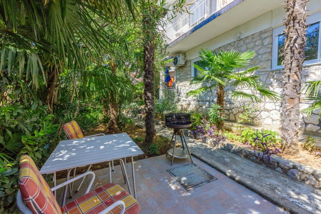 Apartments Danica Dramalj Exterior photo